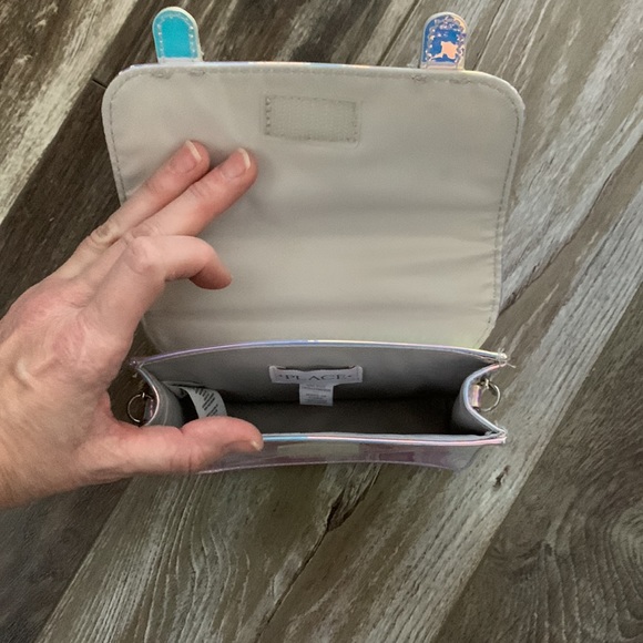 THE CHILDRENS PLACE iridescent purse with chain strap - Picture 6 of 7